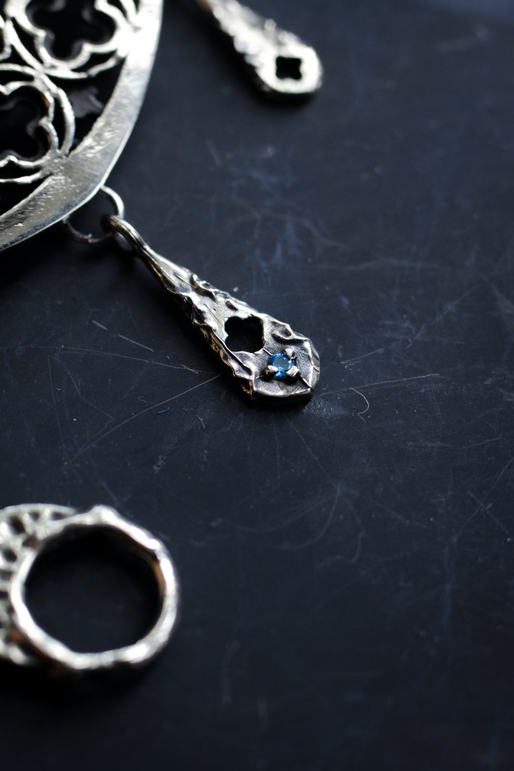 Gothic window hairpin