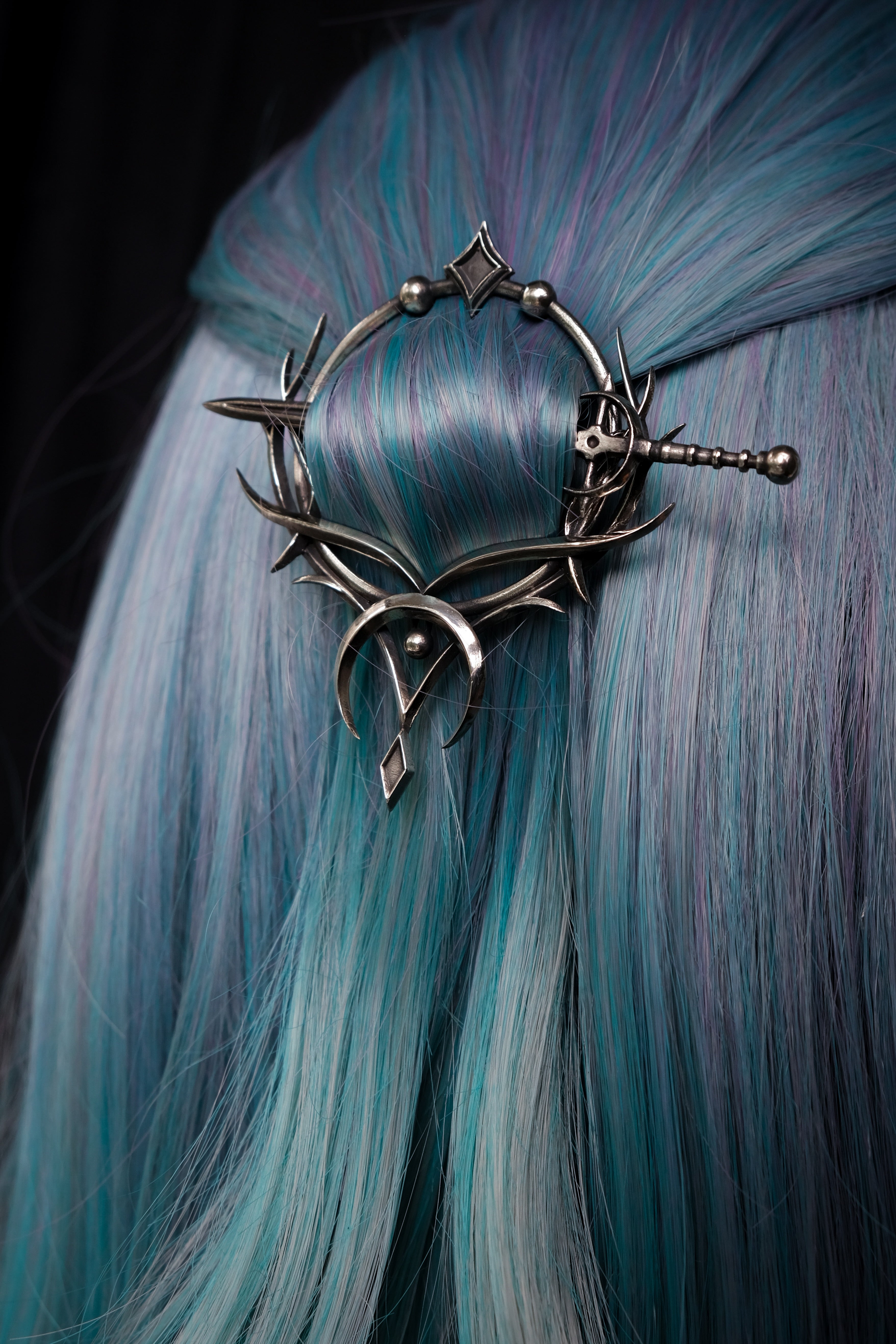 Elven hairpin with sword pin