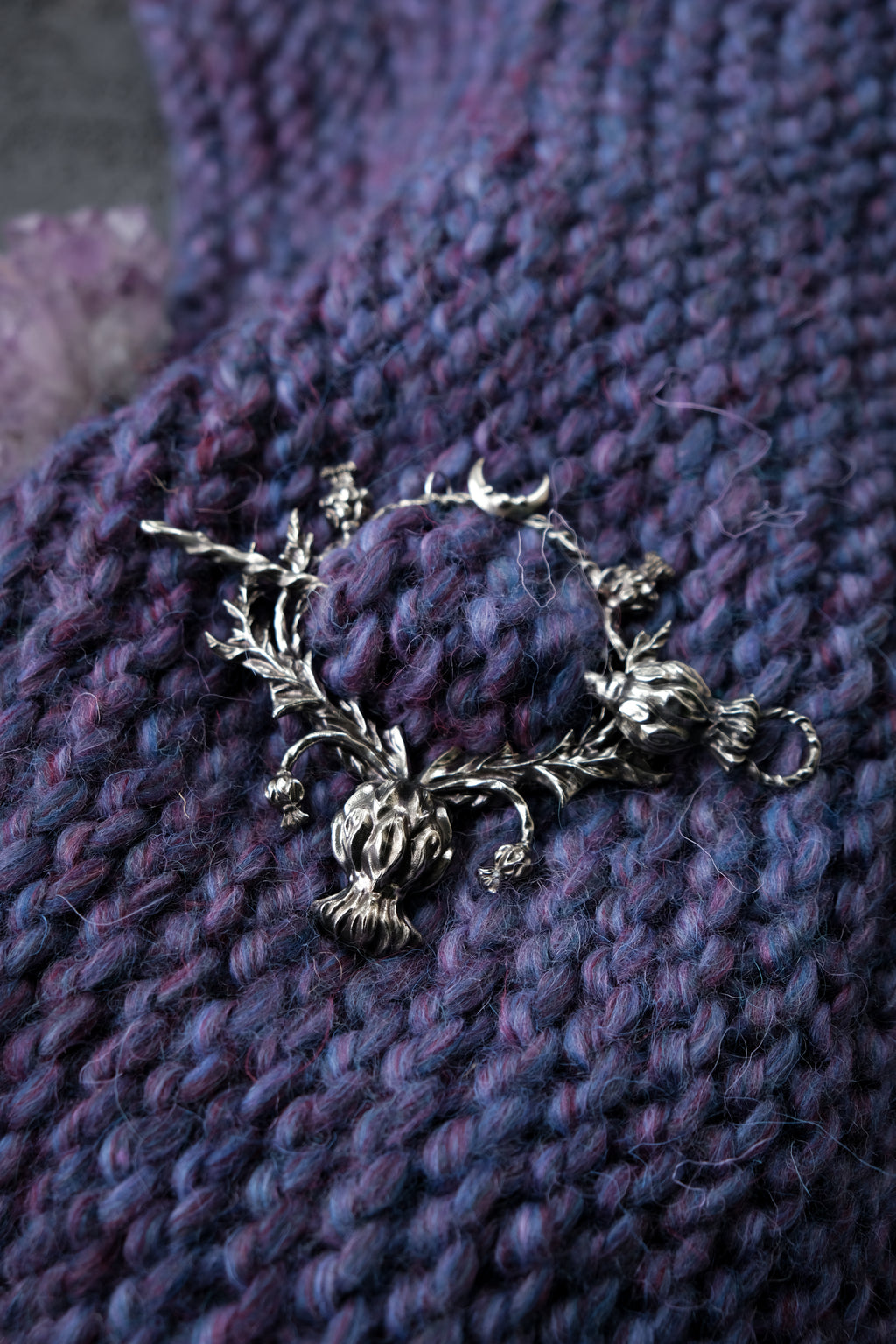 Thistle hairpin