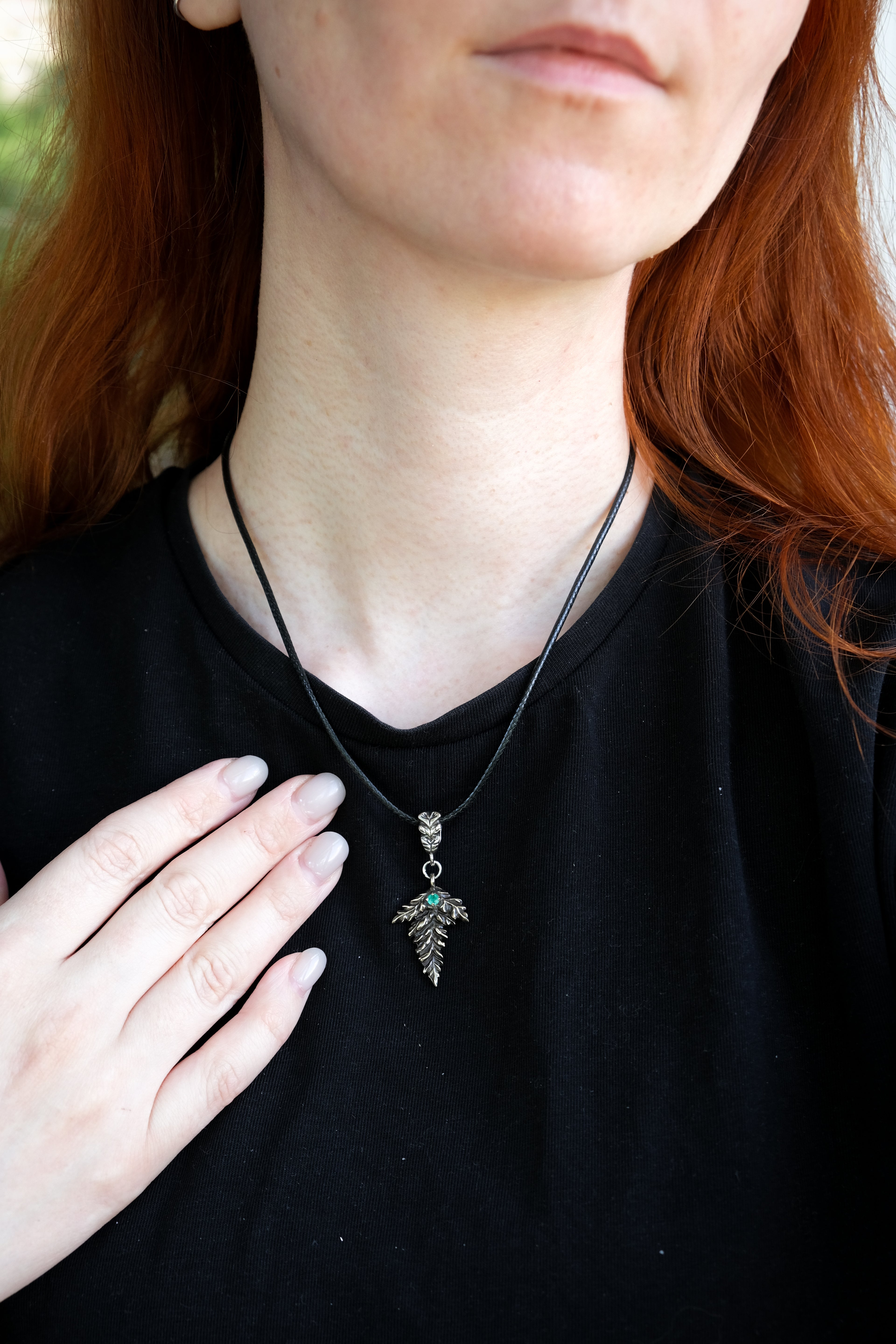 Fern pendant with green fianite