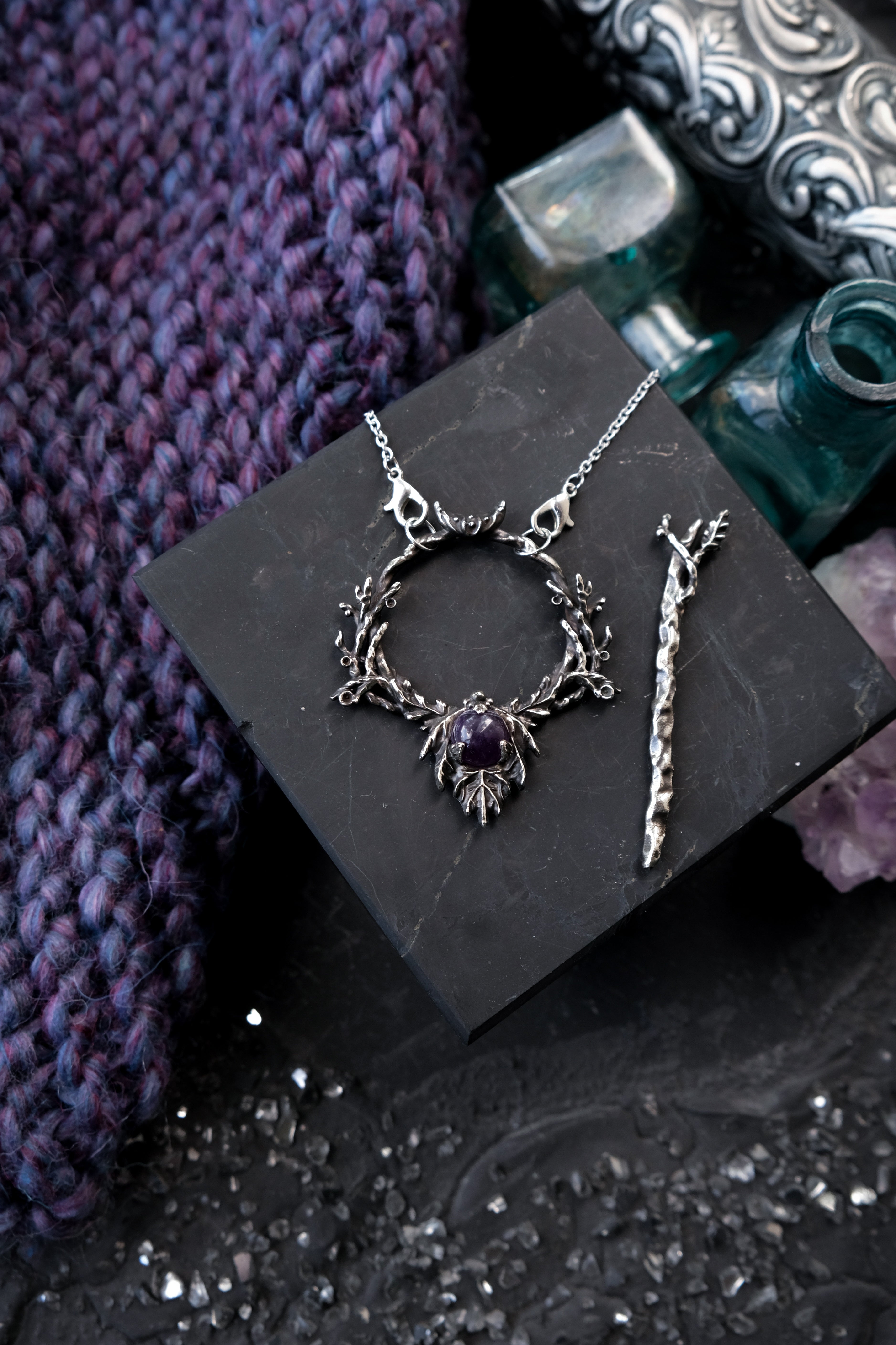 Elven leaf hairpin with amethyst