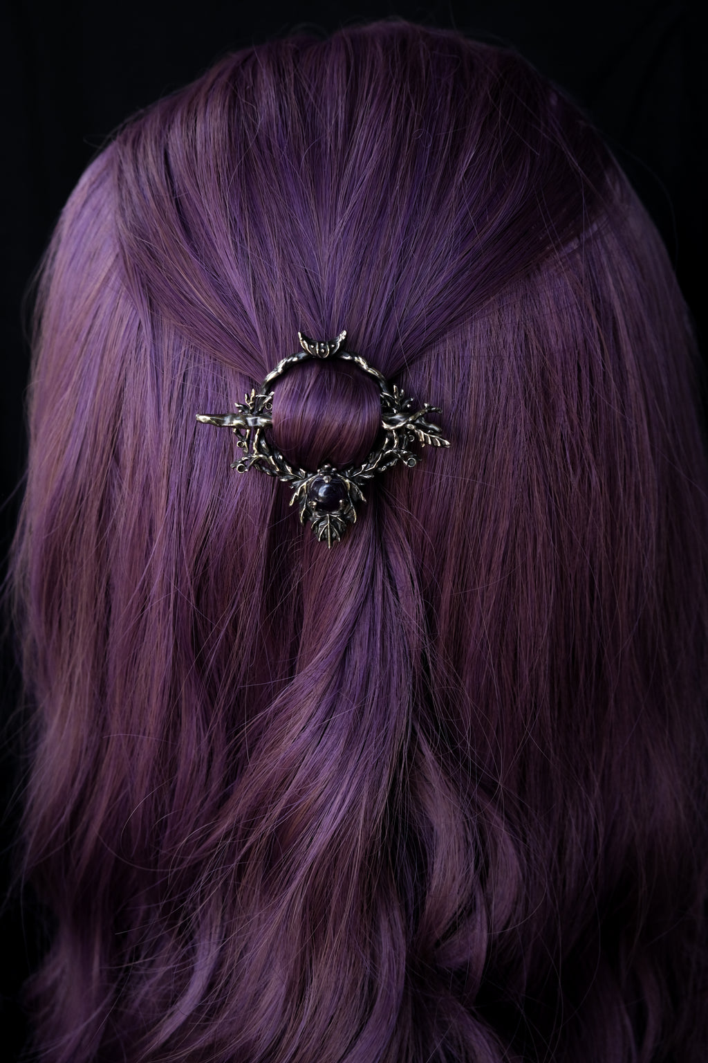 Elven leaf hairpin with amethyst