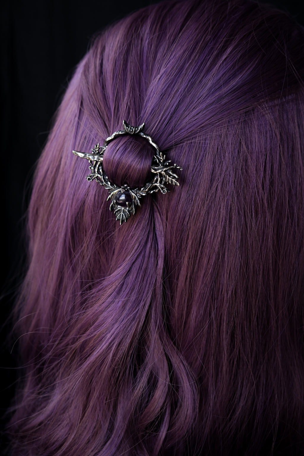 Elven leaf hairpin with amethyst