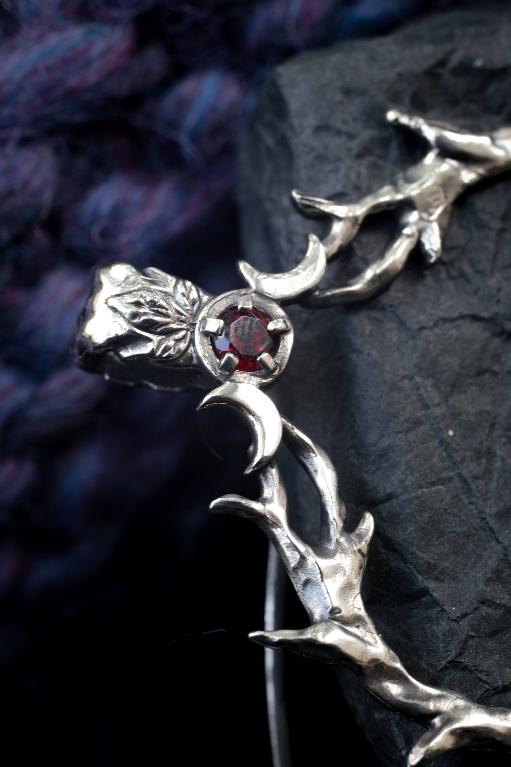 Mushroon and fern hairpin with garnet