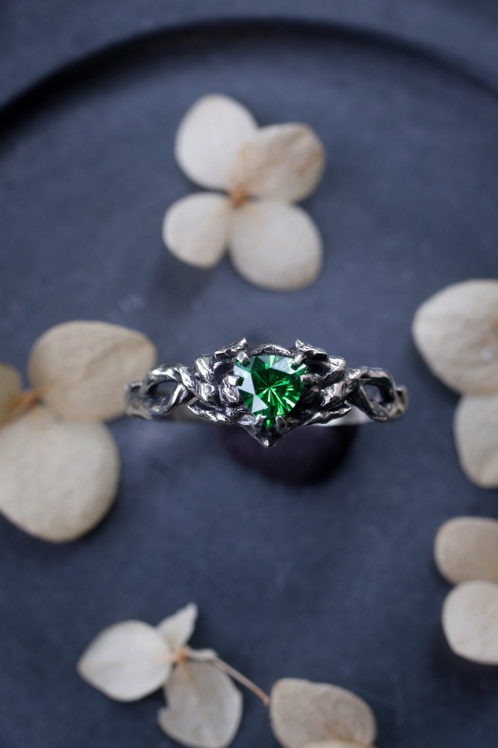 Elven branch ring with green fianite