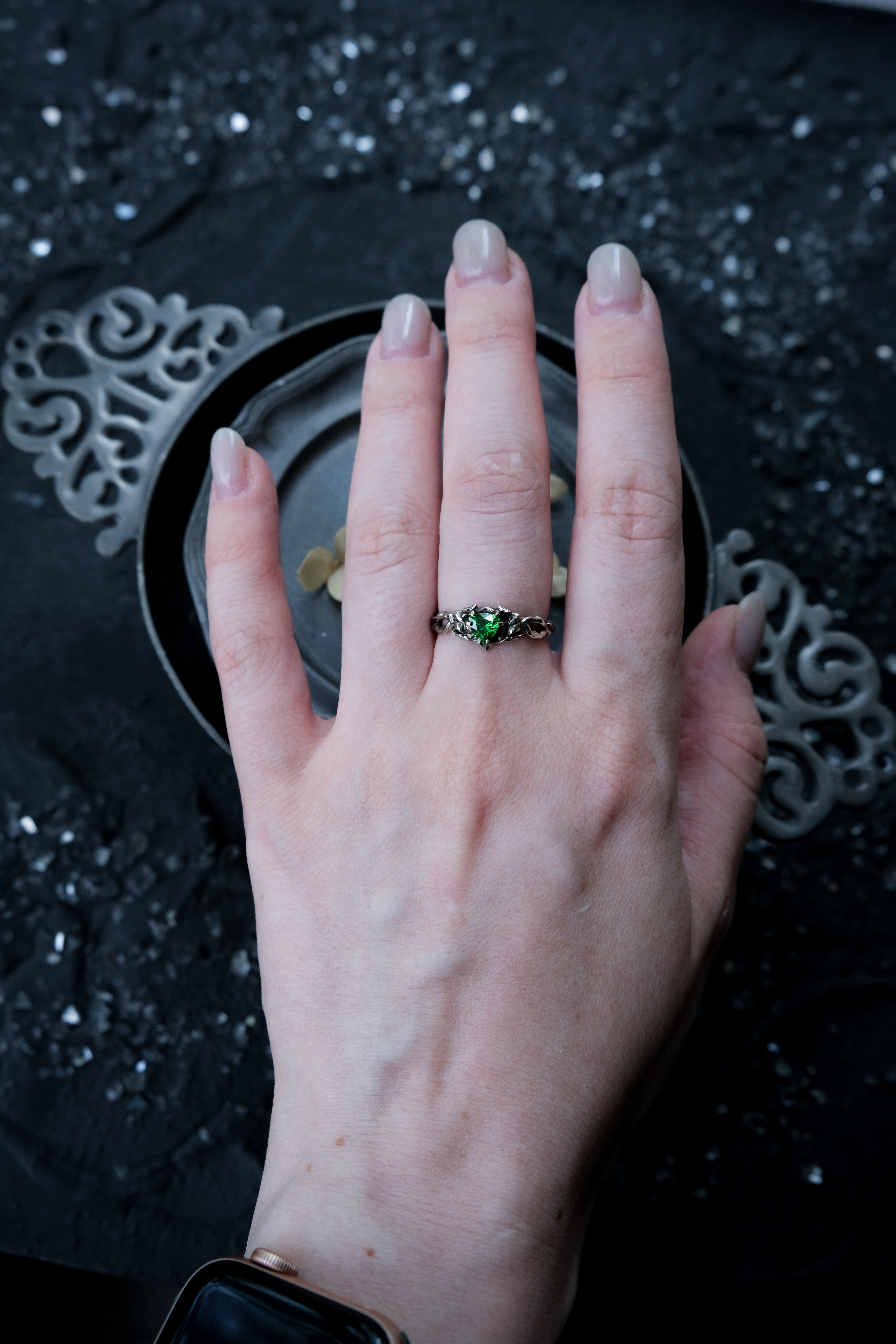Elven branch ring with green fianite