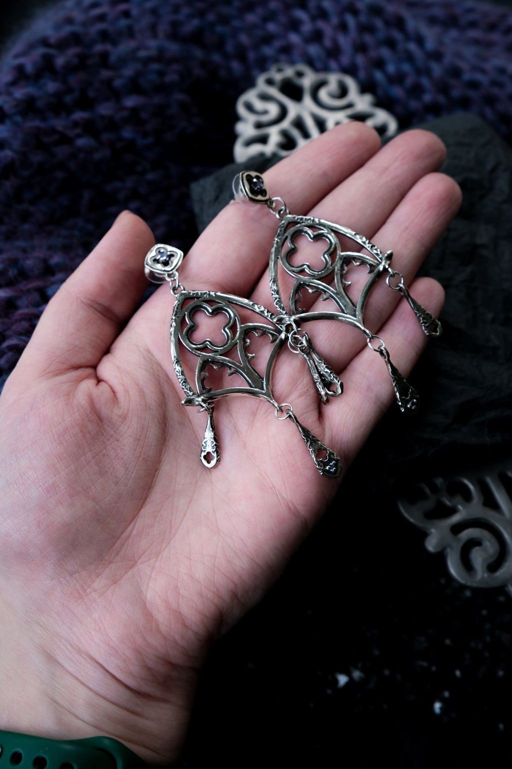 Gothic window earrings with violet fianite