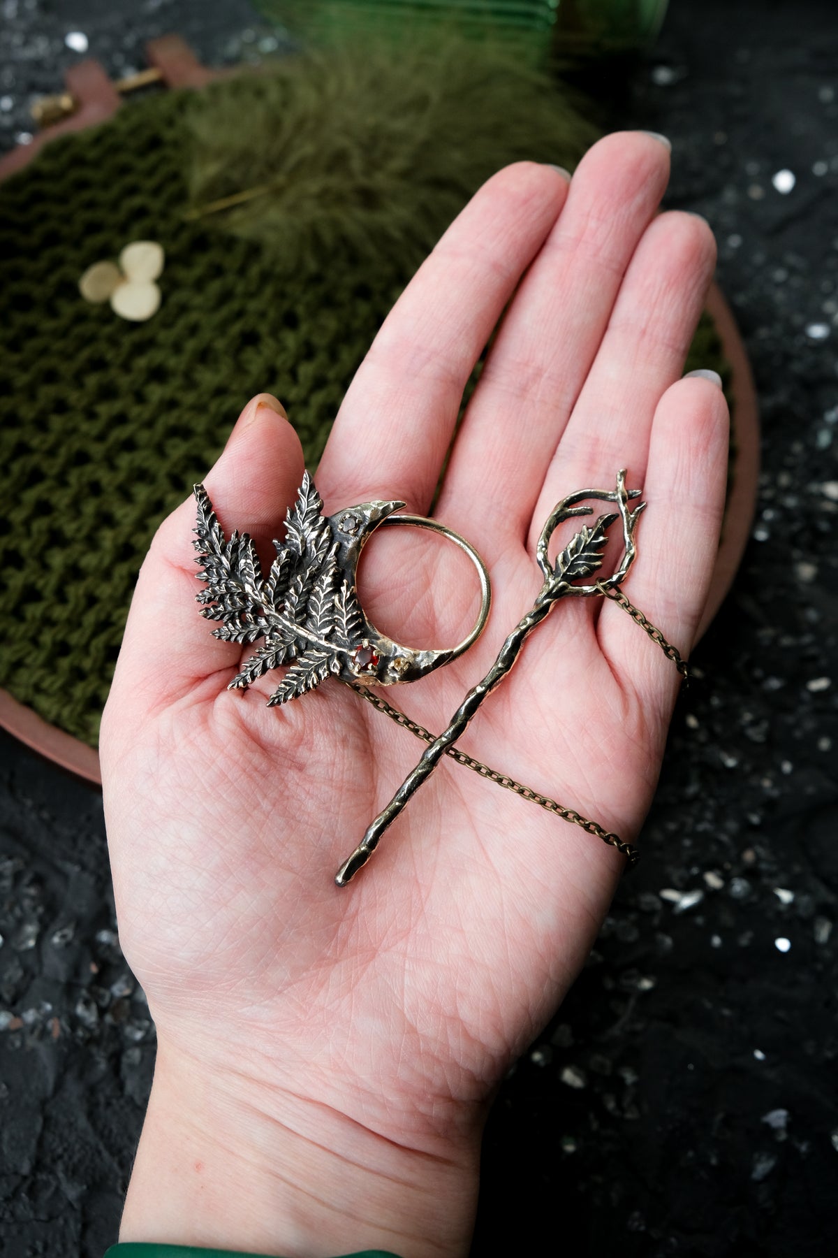 Crescent moon hairpin with ferns (garnet, rauchtopaz,citrine)