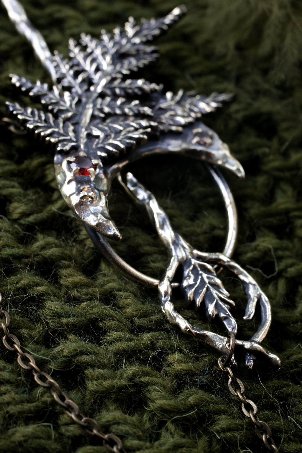 Crescent moon hairpin with ferns (garnet, rauchtopaz,citrine)