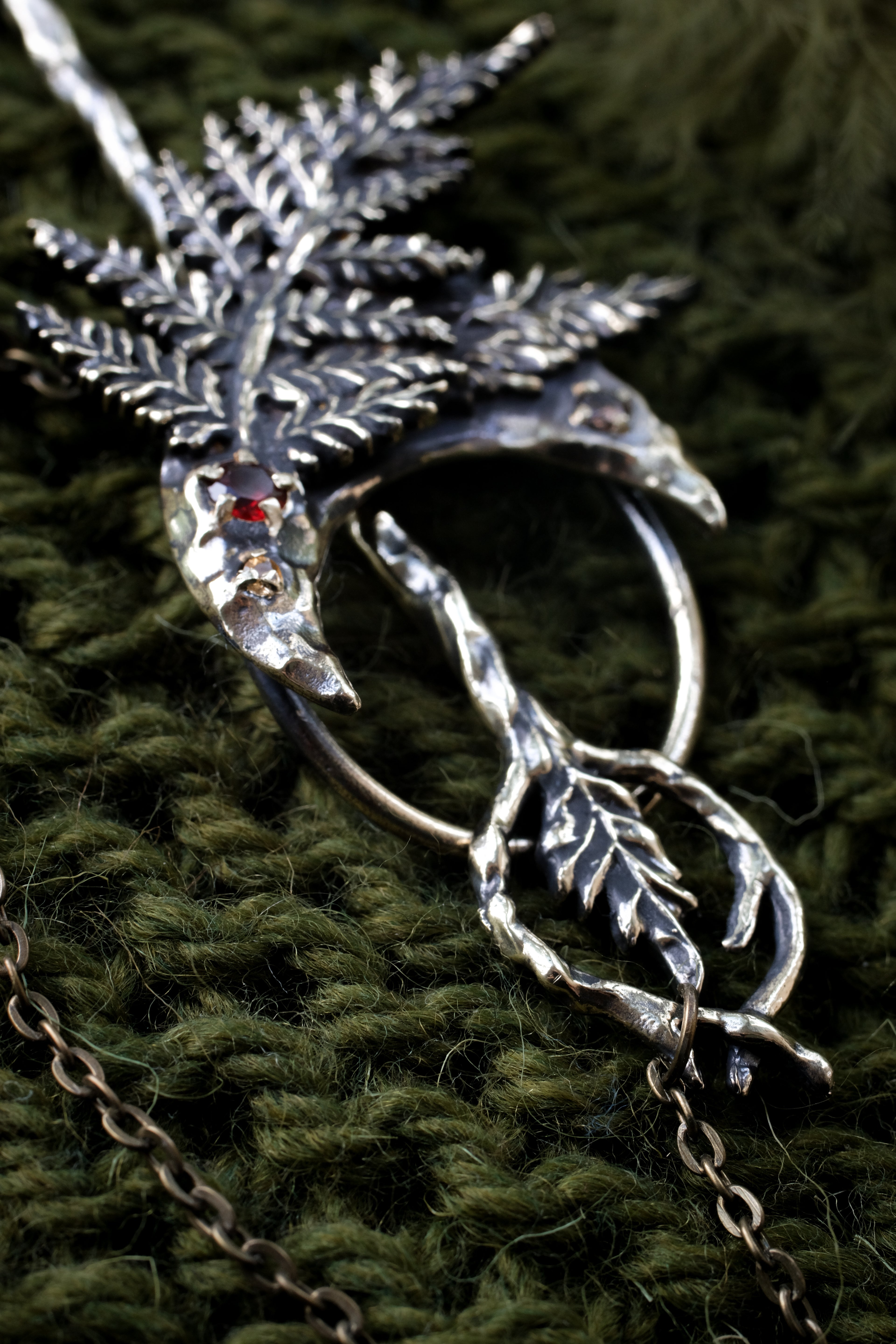 Crescent moon hairpin with ferns (garnet, rauchtopaz,citrine)