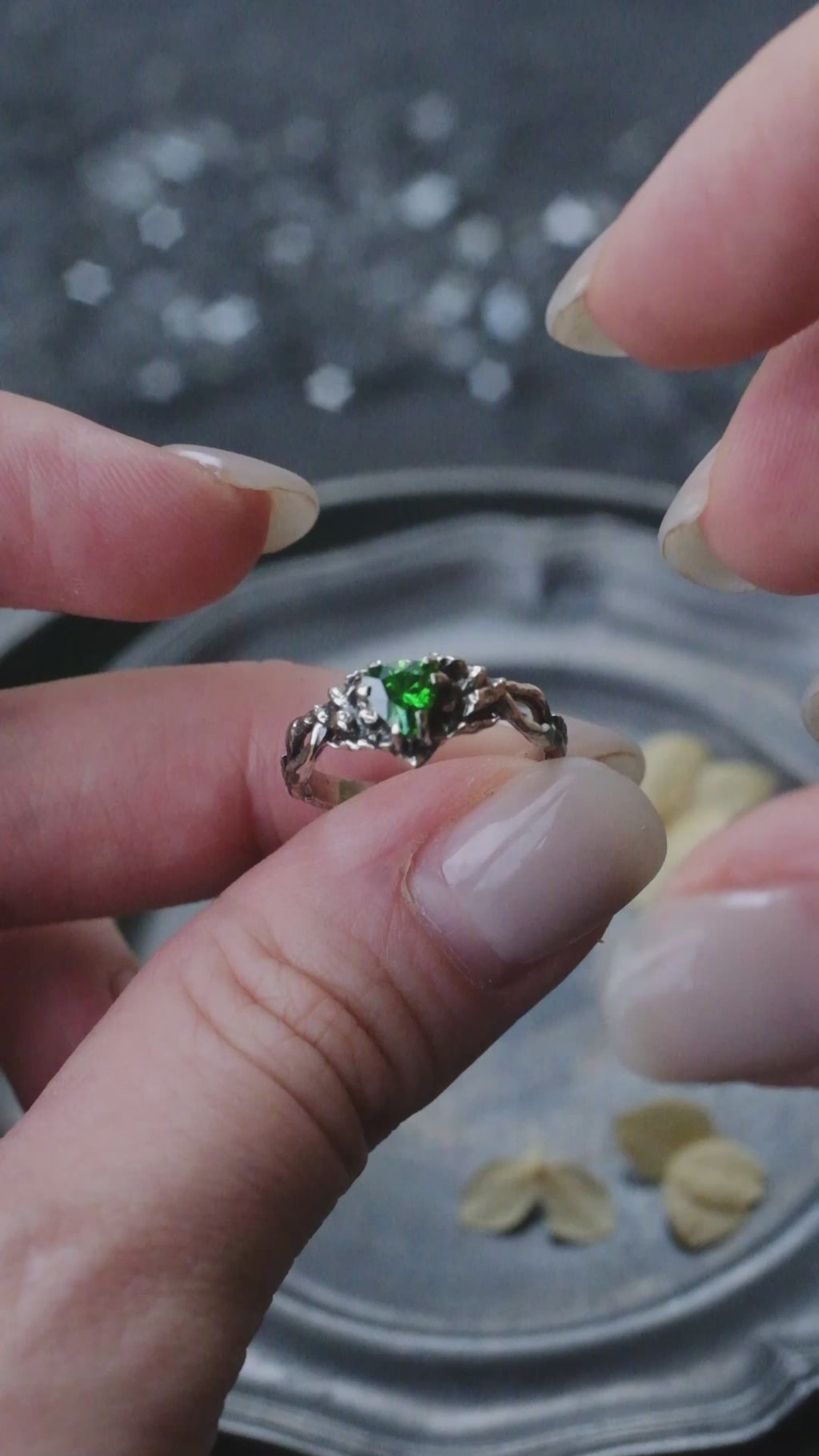 Elven branch ring with green fianite
